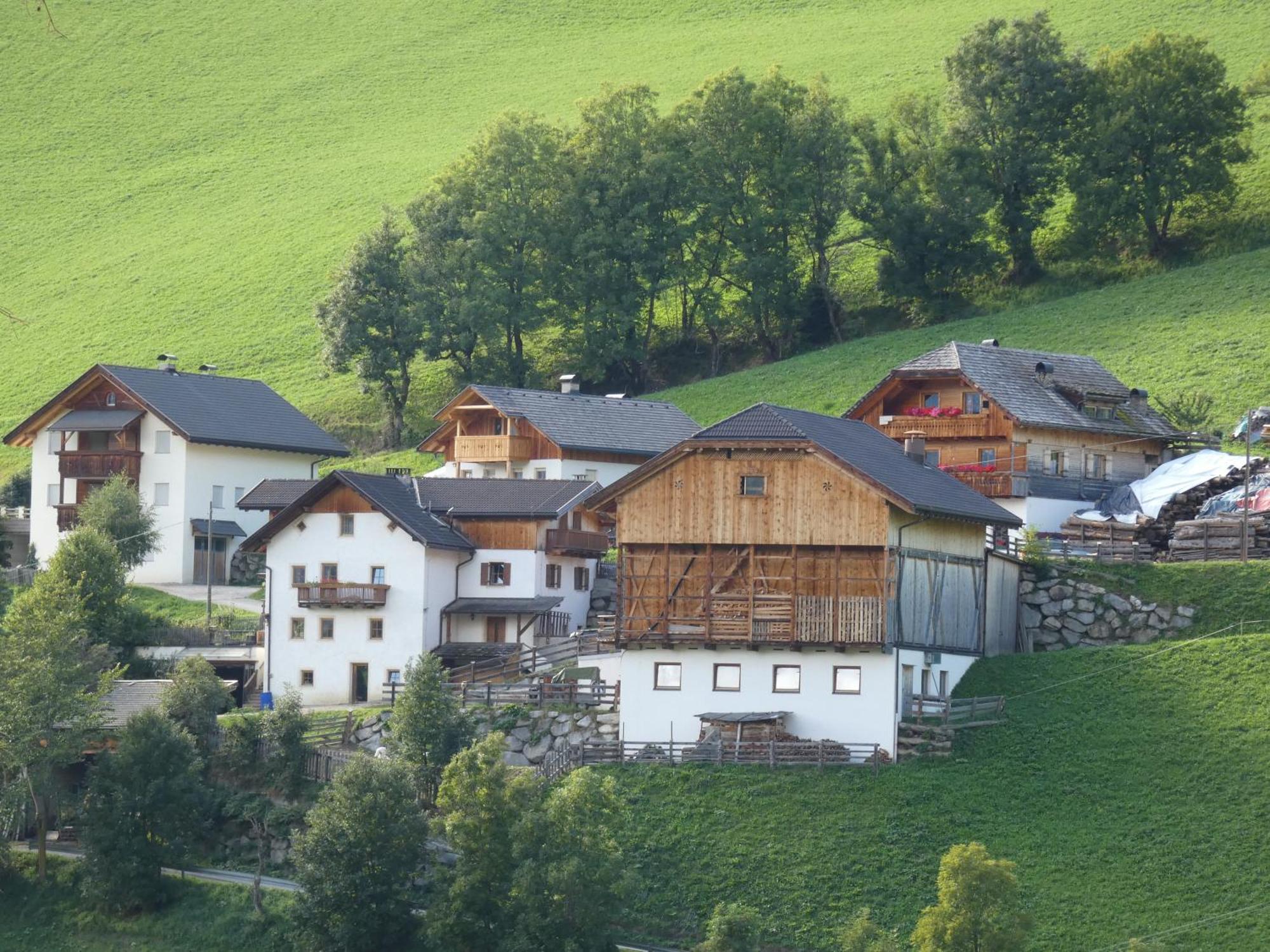 Apartamento Casa Gogn San Vigilio Di Marebbe Exterior foto